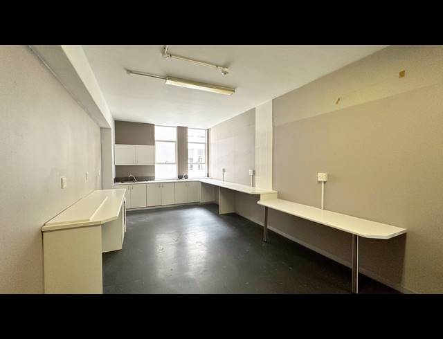 673M² OFFICE TO LET IN CAPE TOWN CITY CENTRE